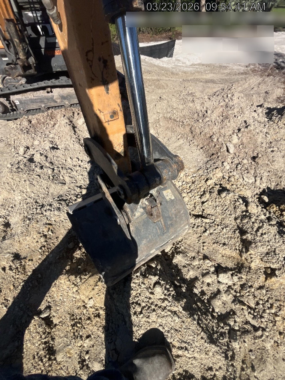 2015 CASE 24" Bucket - Case