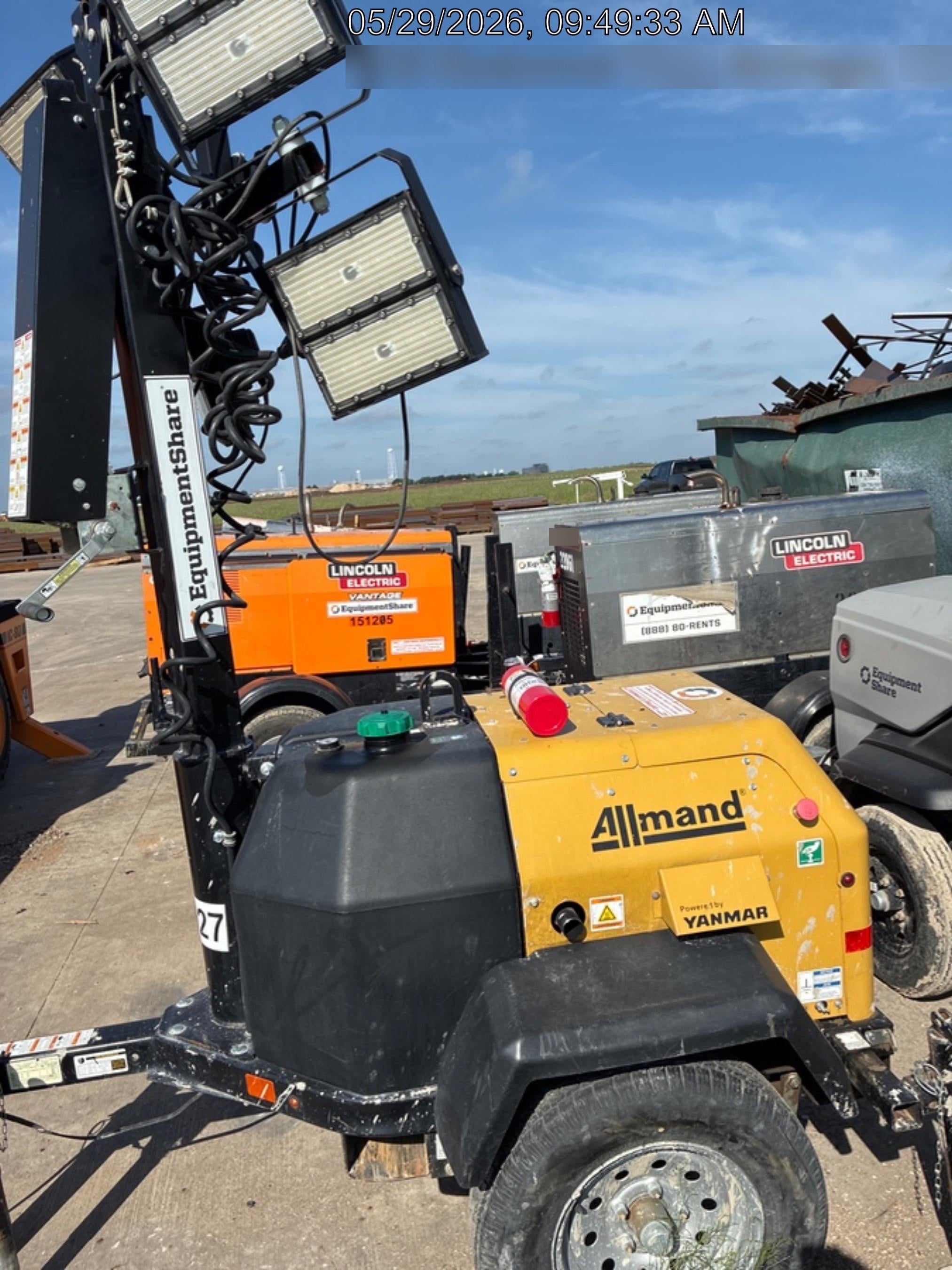2022 Allmand NLV3GR (4) LED Light Fixture 350W, 23' Vertical Mast, 3kW Prime, Towable, ES Decals, T3
