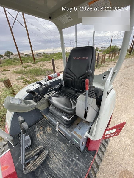 2022 TAKEUCHI TB235-2R