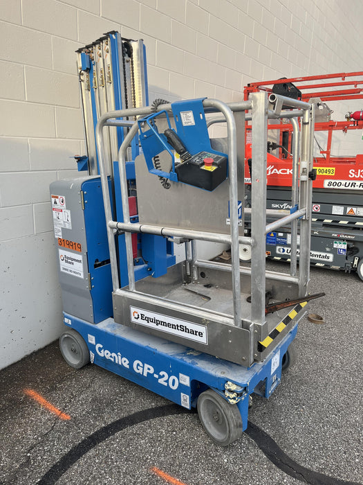 2023 GENIE GR-20
