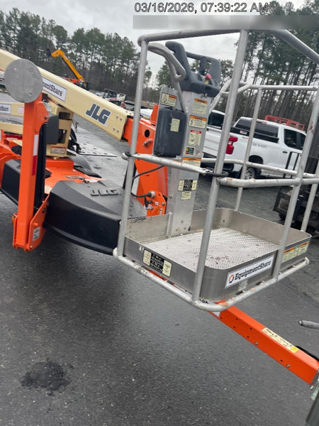 2022 JLG T350
