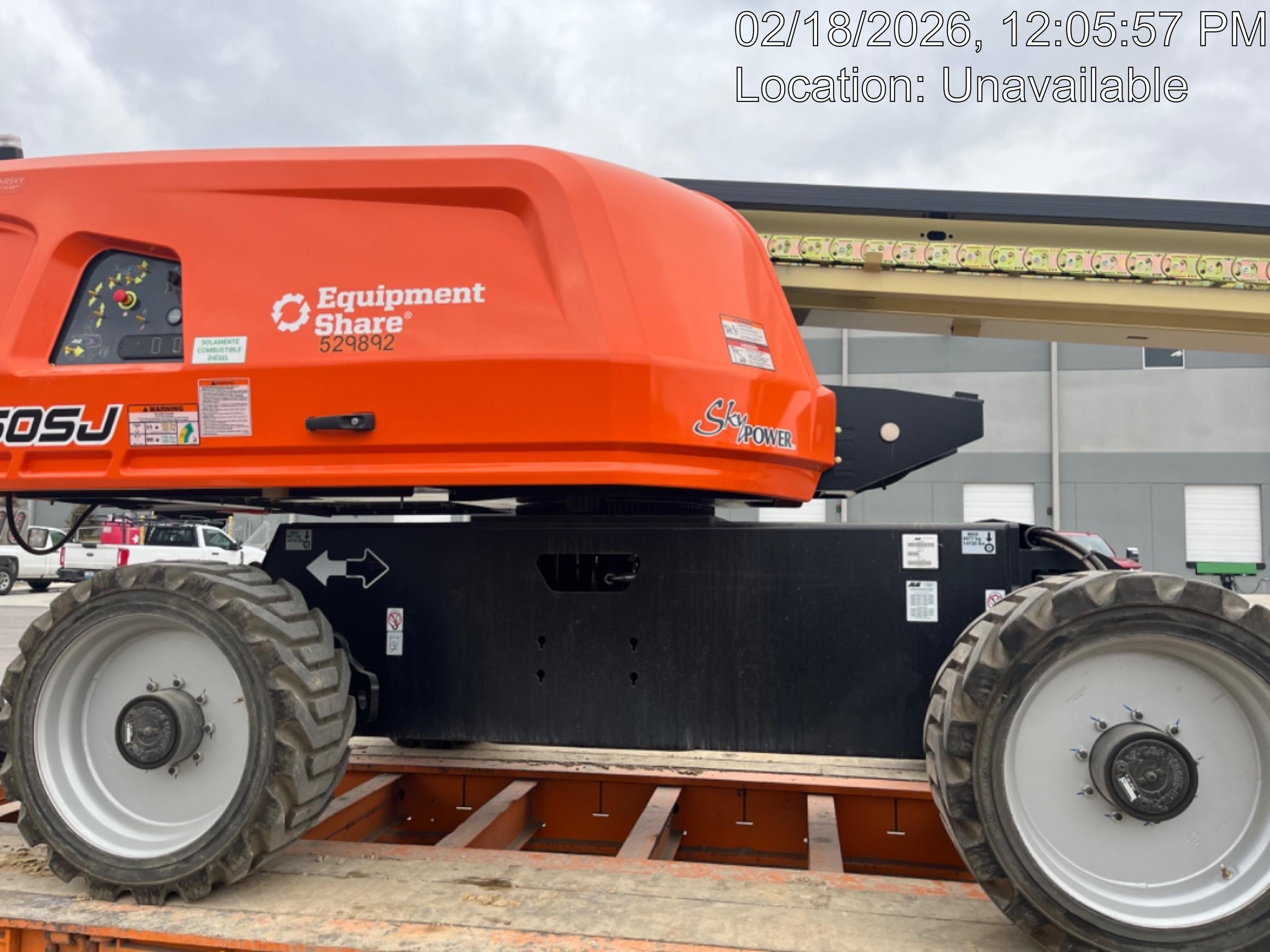 2025 JLG 660SJ