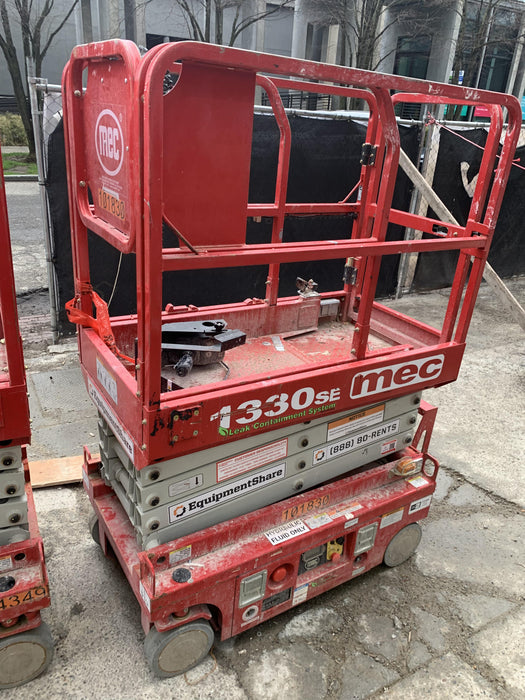 2020 MEC 1330SE Solid NM Tires, Steel Swing out Doors, LCS, Beacon, 900W Invertor