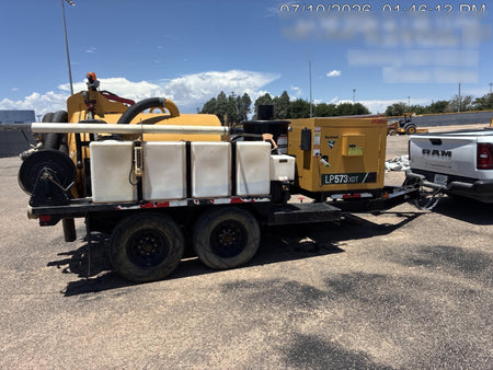 2022 VAC-TRON LP573XDT