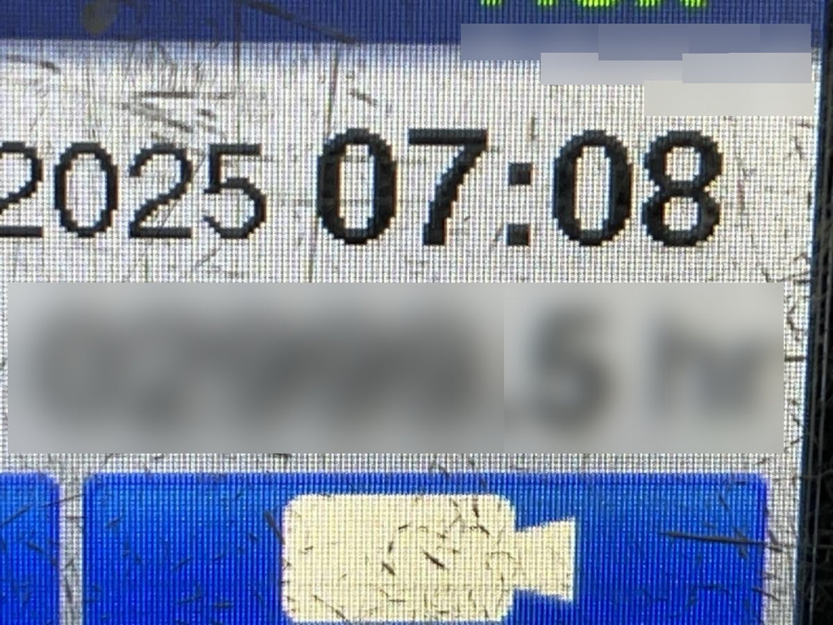 2019 Takeuchi TL10V2-CR Cab/Heat/AC, Rubber Tracks, Backup Alarm, Front & rear working Lights, Auxiliary Hydraulics, 2 Speed Travel, Engine Monitoring System, Hydraulic universal quick hitch w/76" HD dirt bucket with 8 teeth, 20.3 cubic feet capacity, 48" Pallet forks and frame