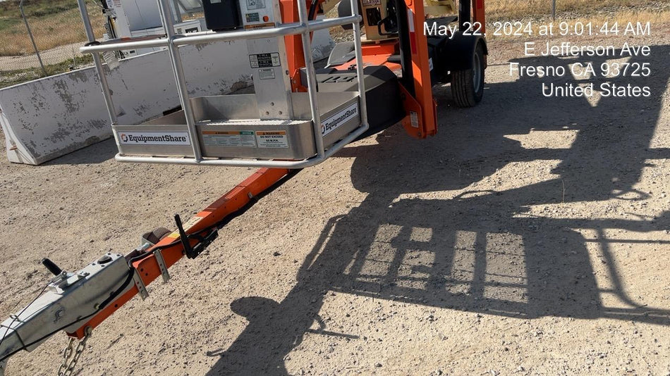 2022 JLG T350