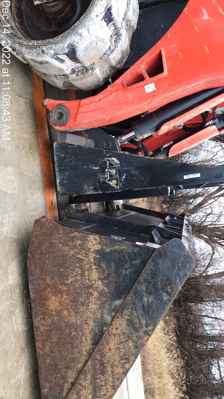 2022 PALADIN 48" Pallet Forks - Paladin