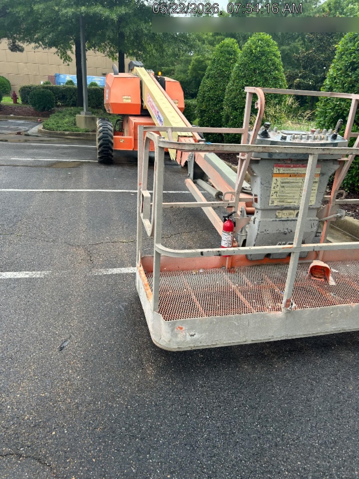 2017 JLG 660SJ