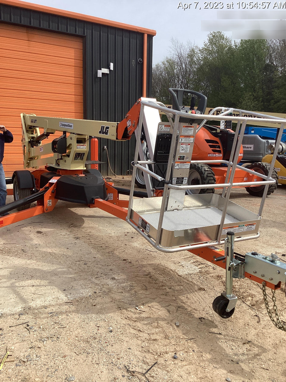 2023 JLG T500J