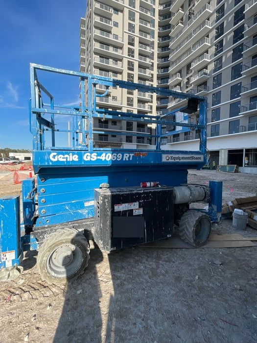 2020 GENIE GS-4069 RT