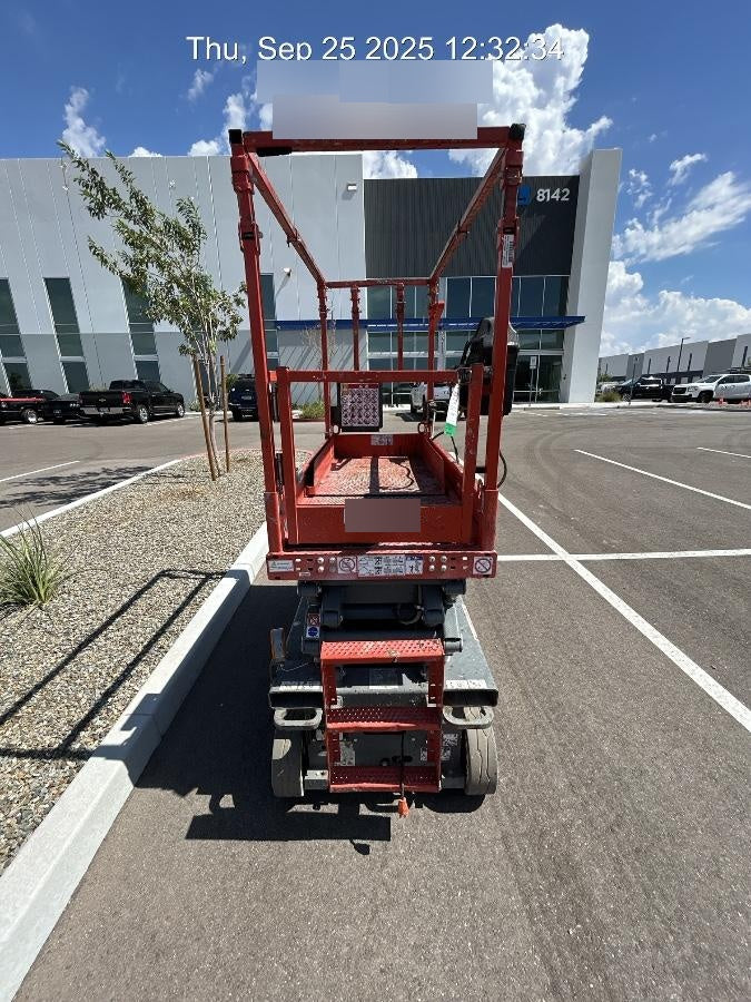 2021 SKYJACK SJ3219