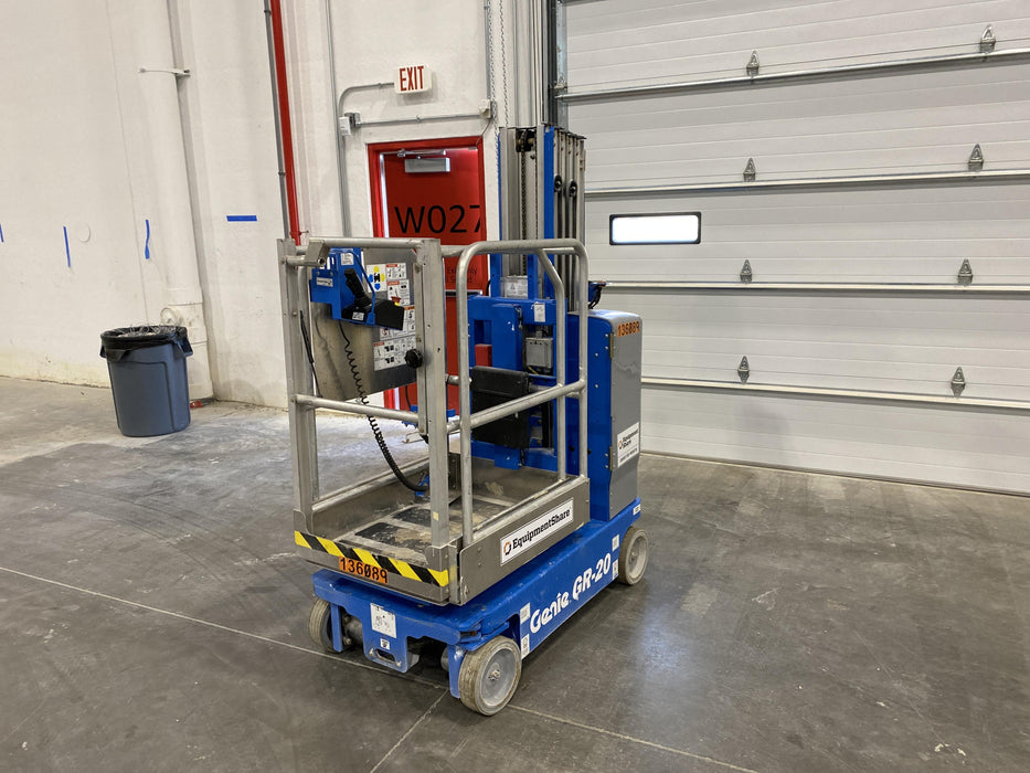 2021 GENIE GR-20
