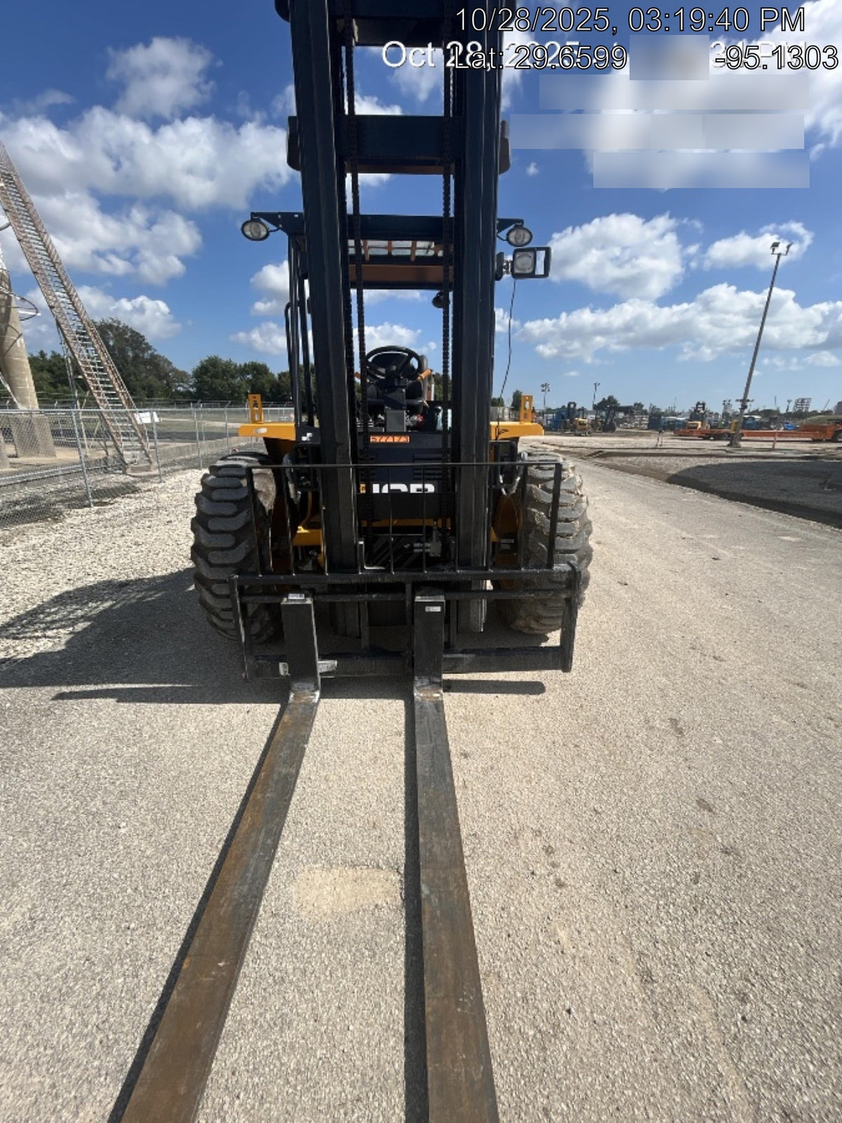 2025 JCB 930-4