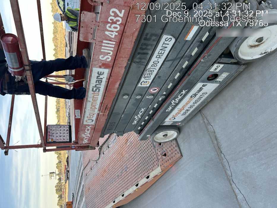 2018 Skyjack SJIII-4632 Skyjack SJIII4632 Scissor Lift w/Trojan Batteries