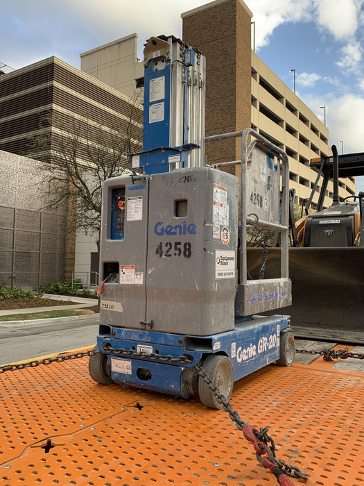 2017 GENIE GR-20