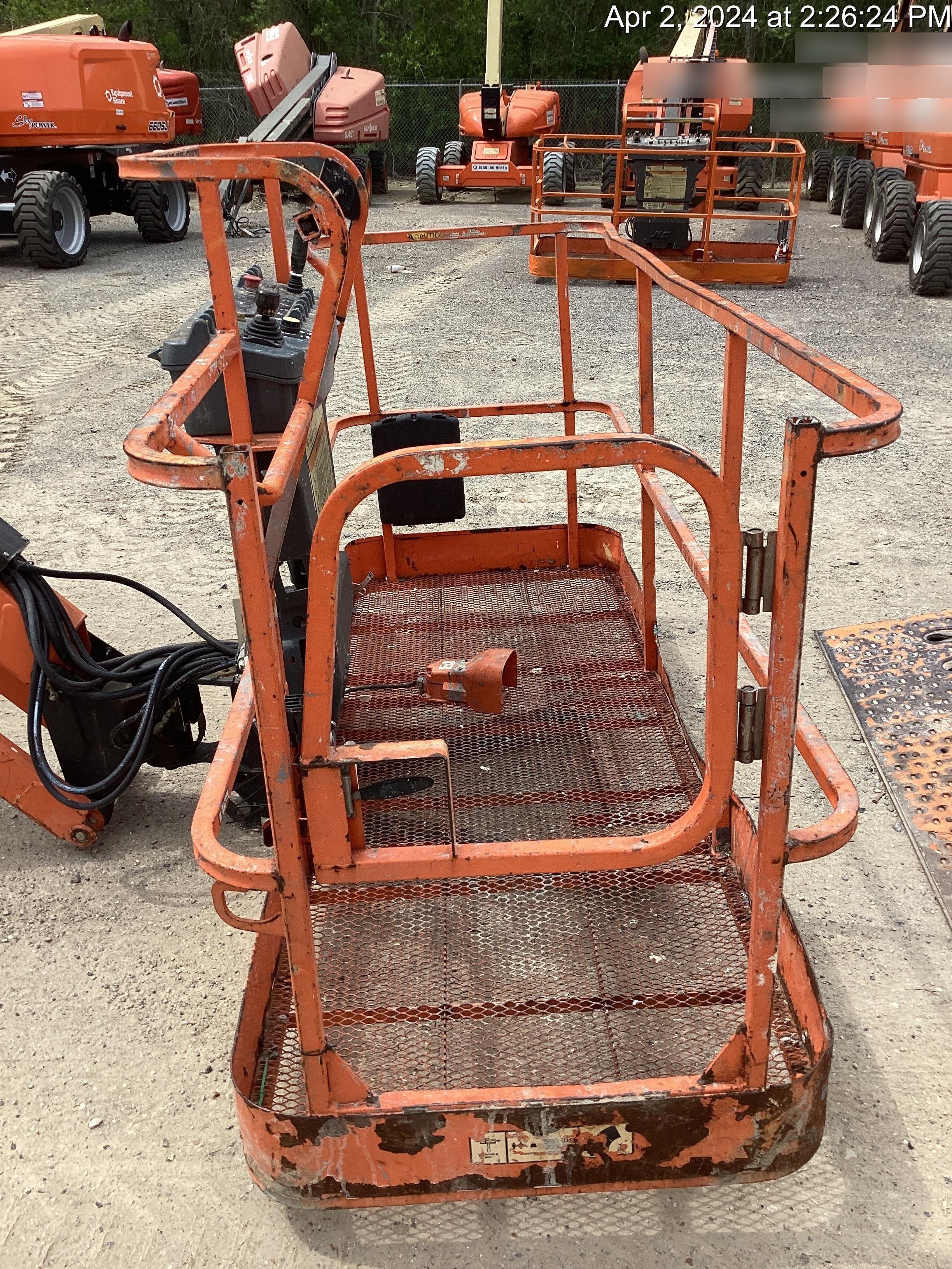 2019 JLG 600AJ