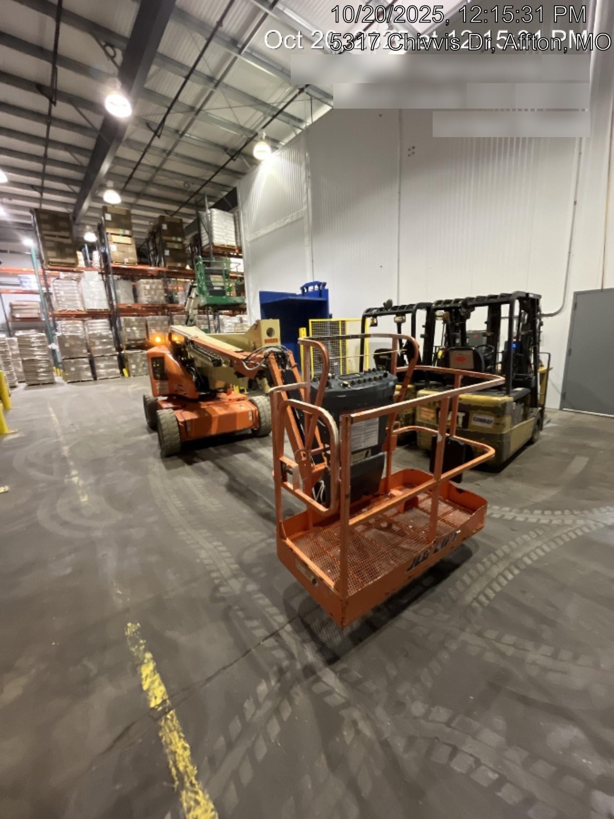 2019 JLG E450AJ