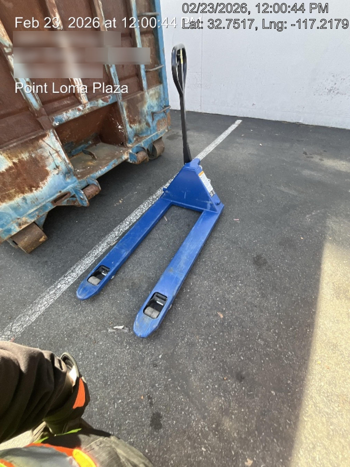 2025 ULINE H-7504