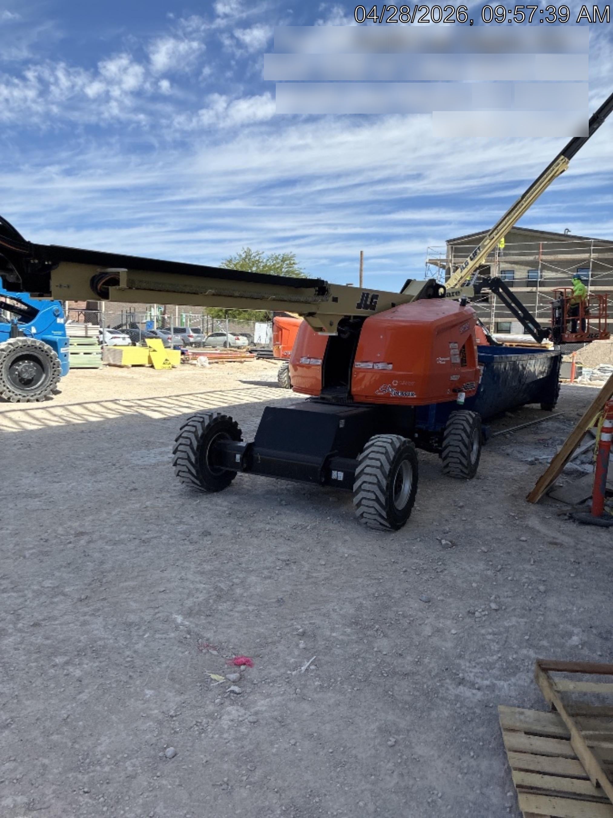 2025 JLG 460SJ