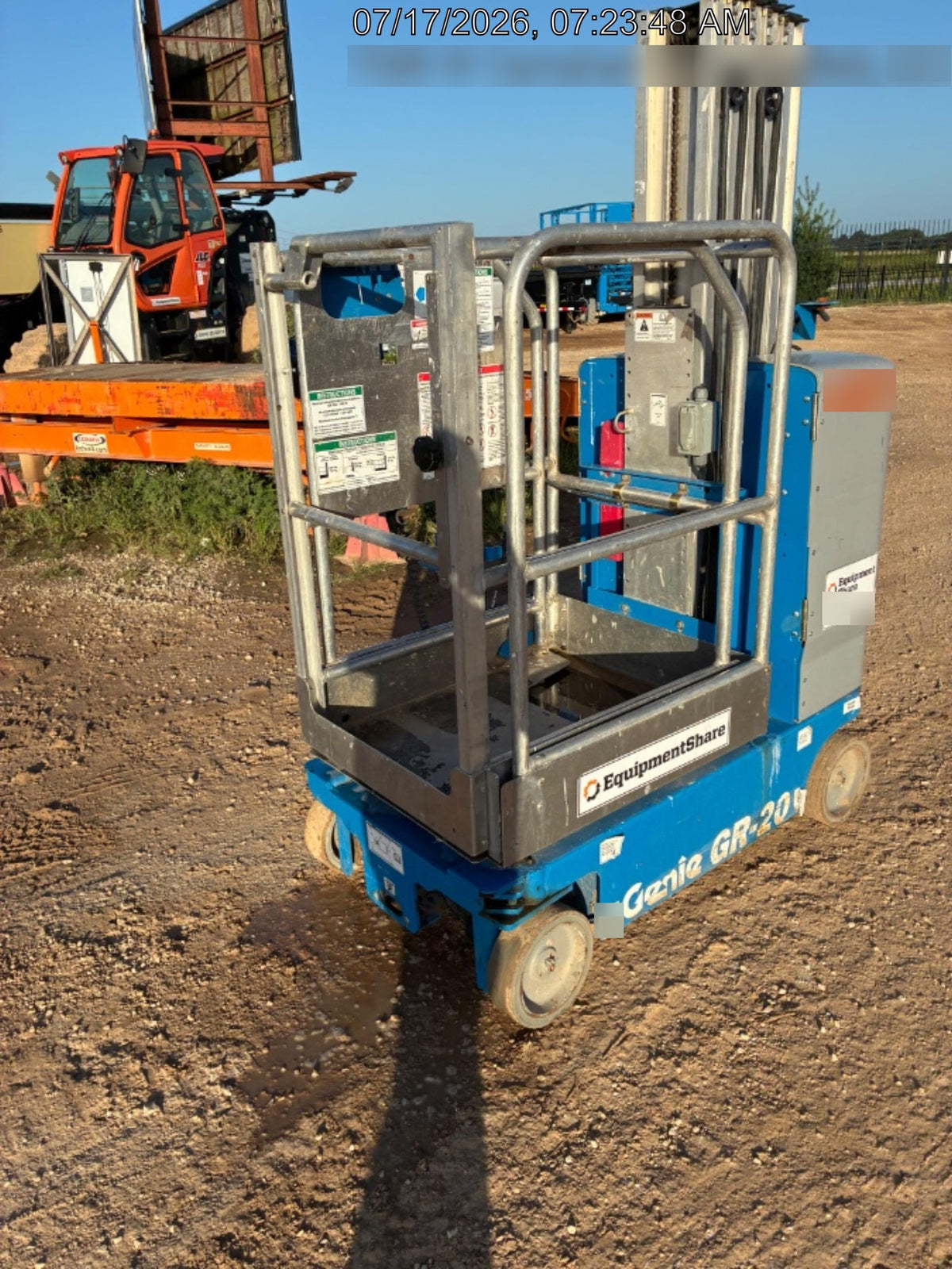 2020 GENIE GR-20