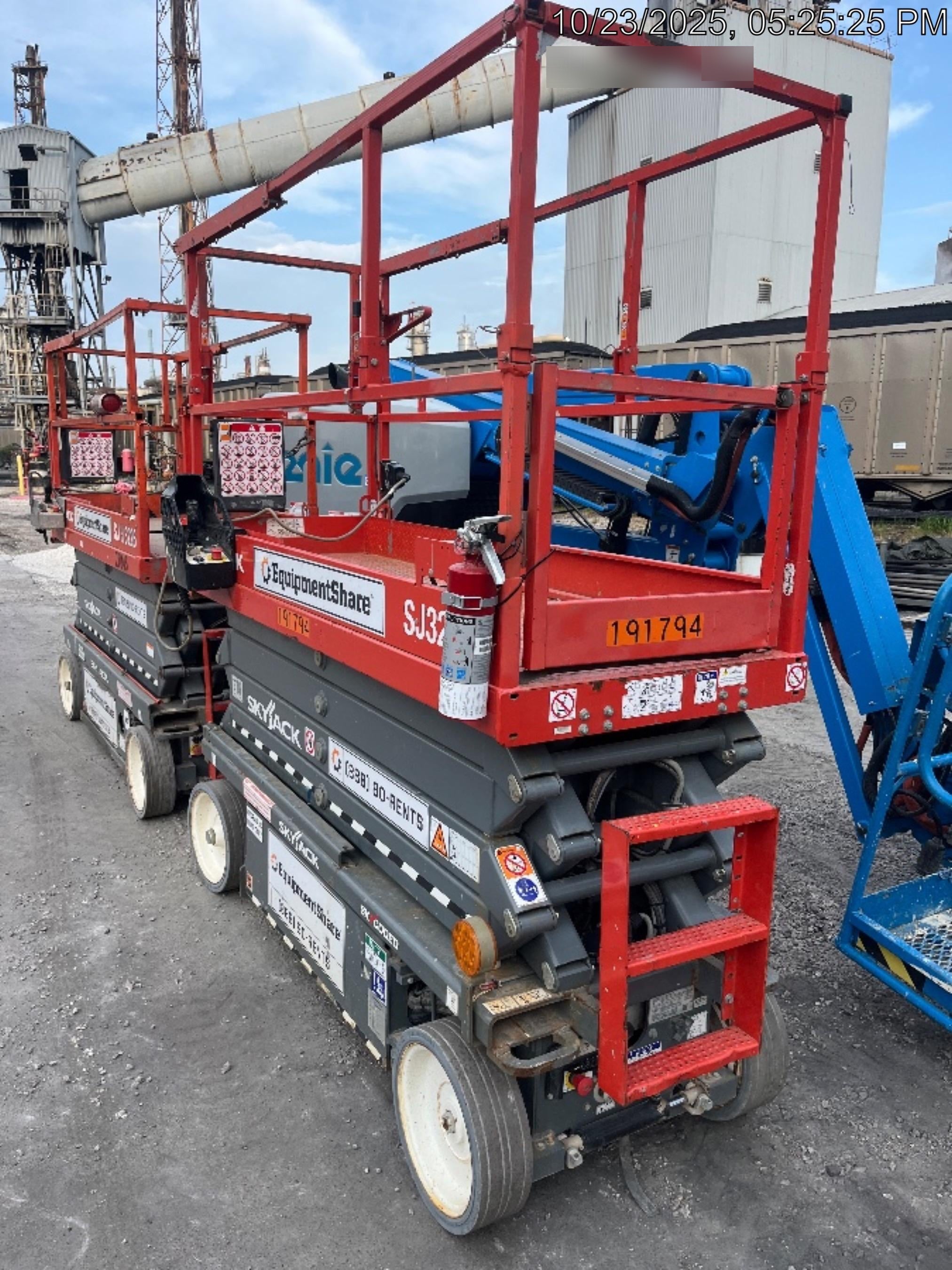 2021 SKYJACK SJ3226