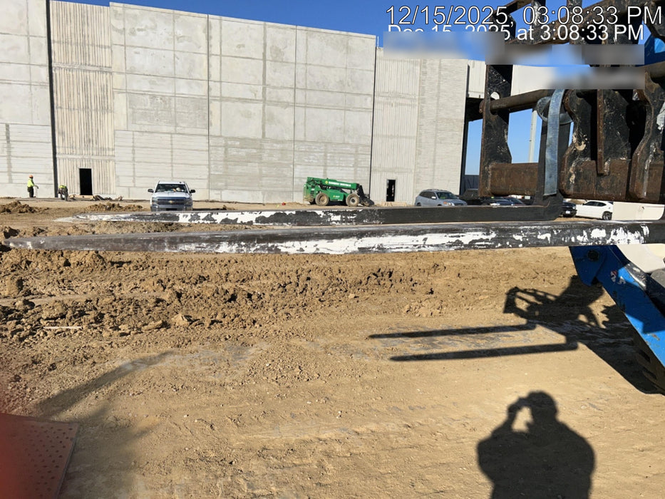 2019 Genie GTH-1056 Canopy, Solid RT Tires, LED Work Lights, Beacon 60" QA Carriage, 60" Forks