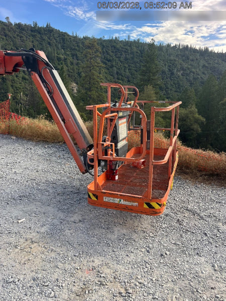 2021 JLG 660SJ Quad Track