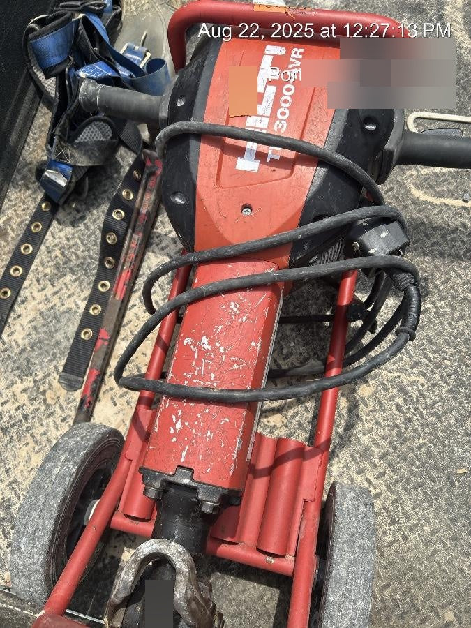 2021 HILTI TE 3000-AVR