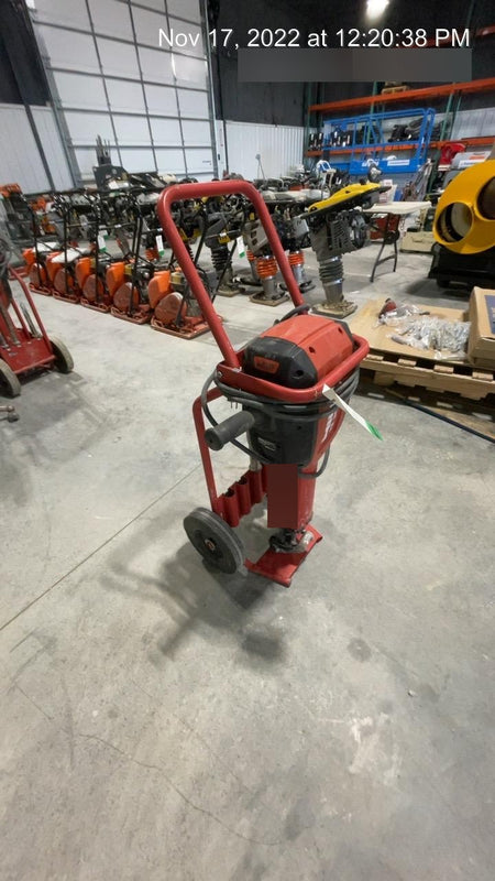 2020 HILTI TE 3000-AVR
