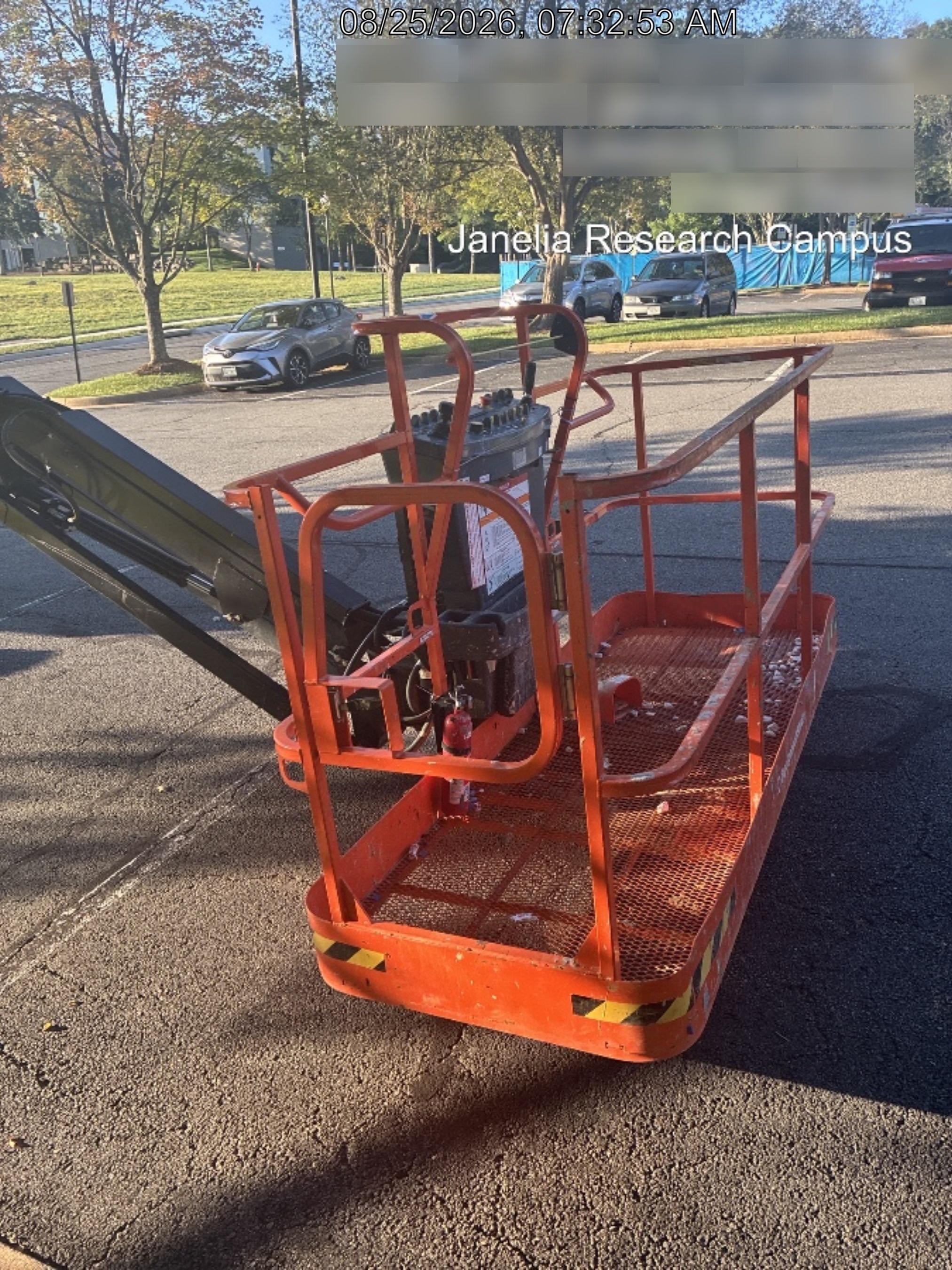 2025 JLG 660SJ