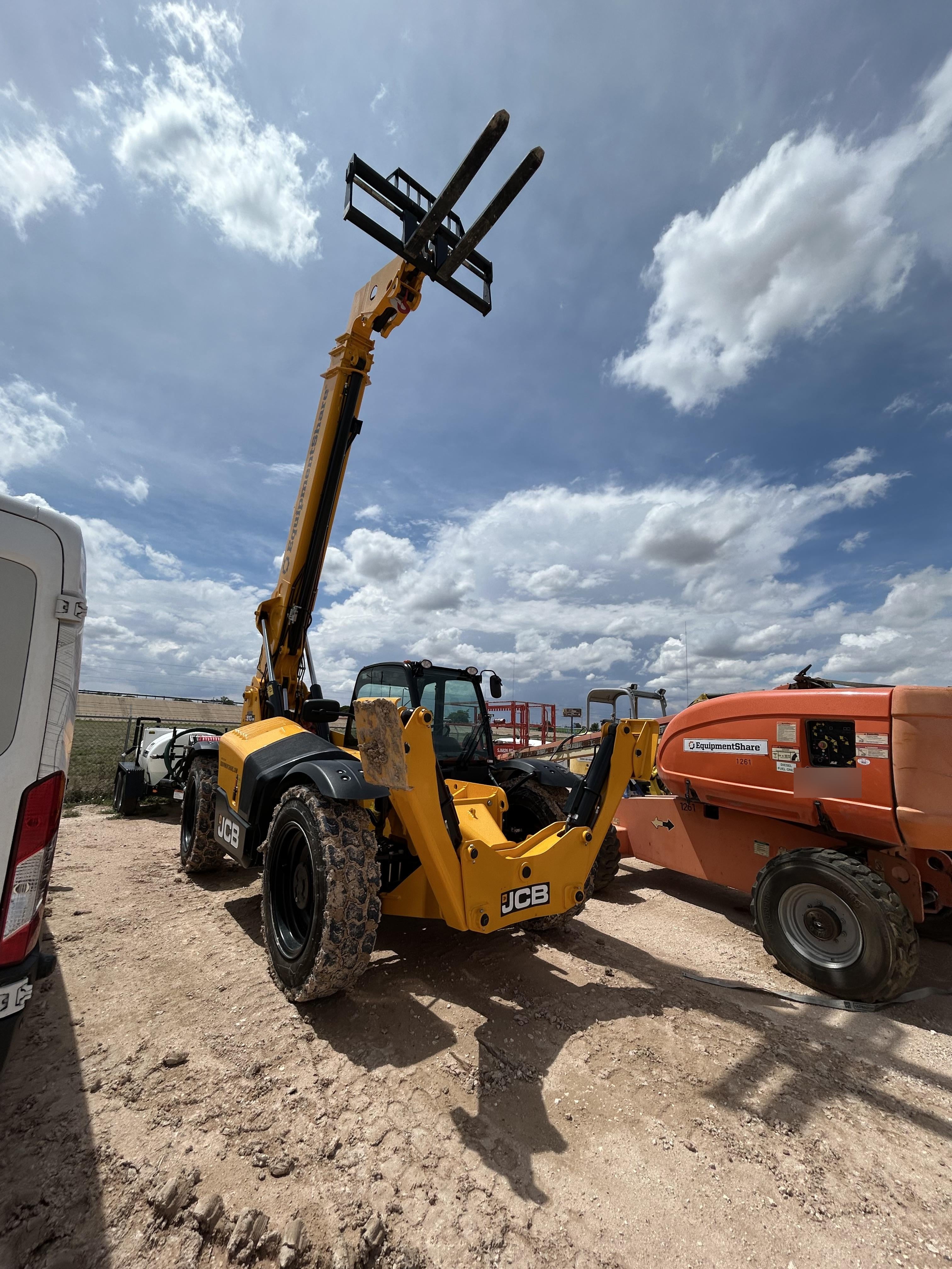 2026 JCB 510-56
