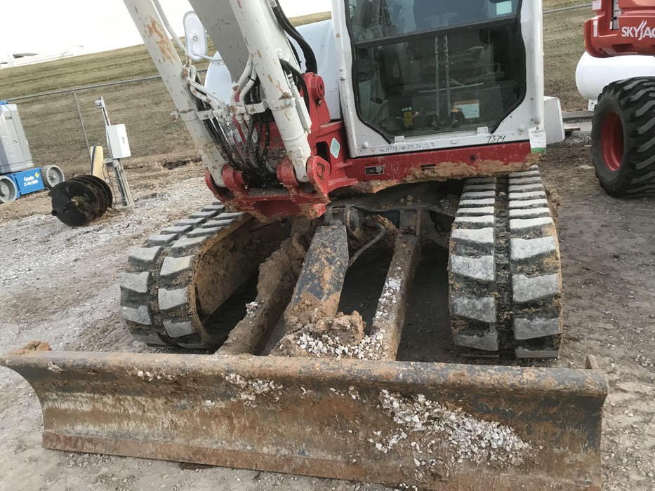 2019 Takeuchi TB290 Cab/Heat/AC Rubber tracks, Dozer blade, Travel alarm, Auxiliary hydraulics Manual QC, Hydraulic thumb, 18", 24", and 36" Buckets