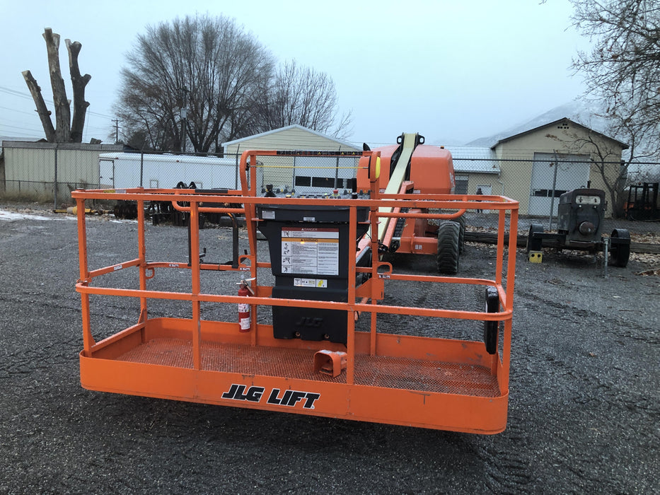 2019 JLG 460SJ