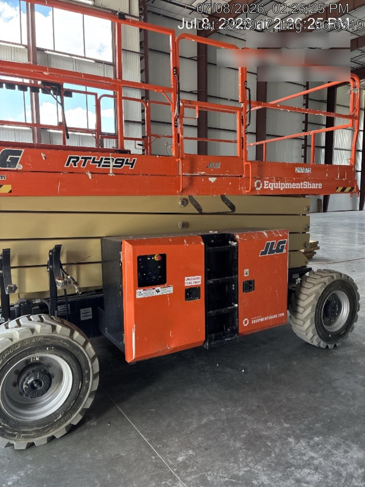 2023 JLG RT4394