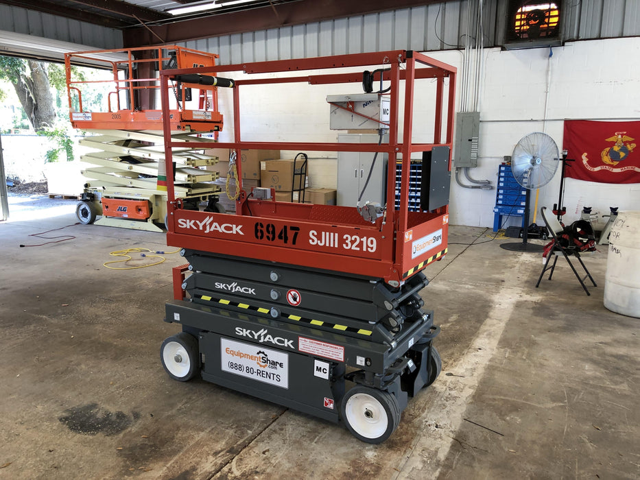 2018 SKYJACK SJIII-3219