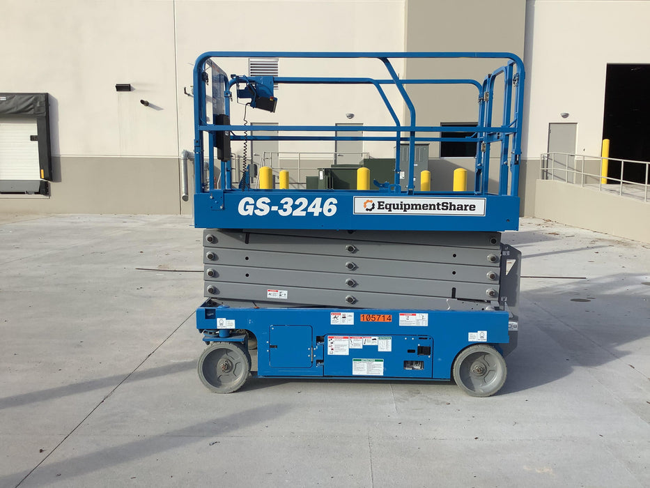 2020 Genie GS-3246 Standard, Folding full height swing gate