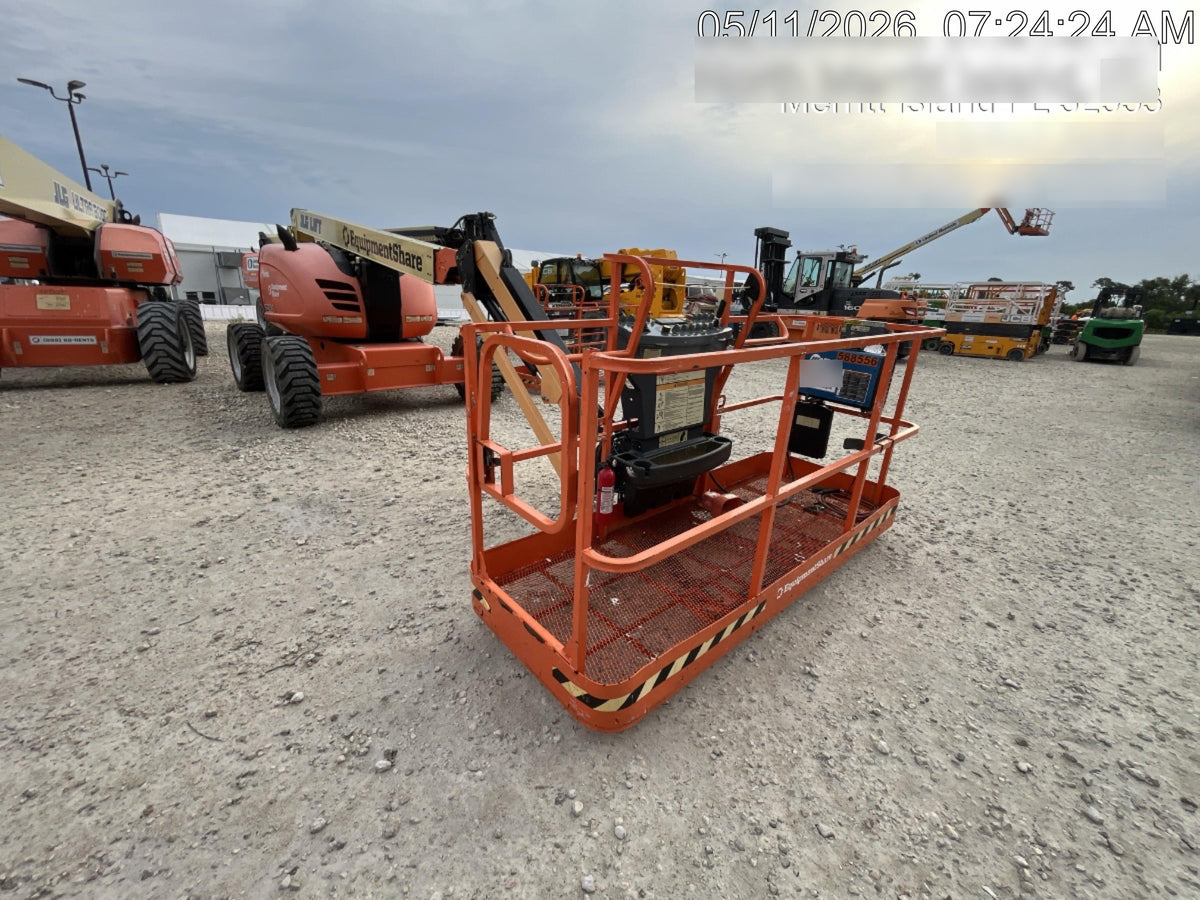 2023 JLG 600AJ