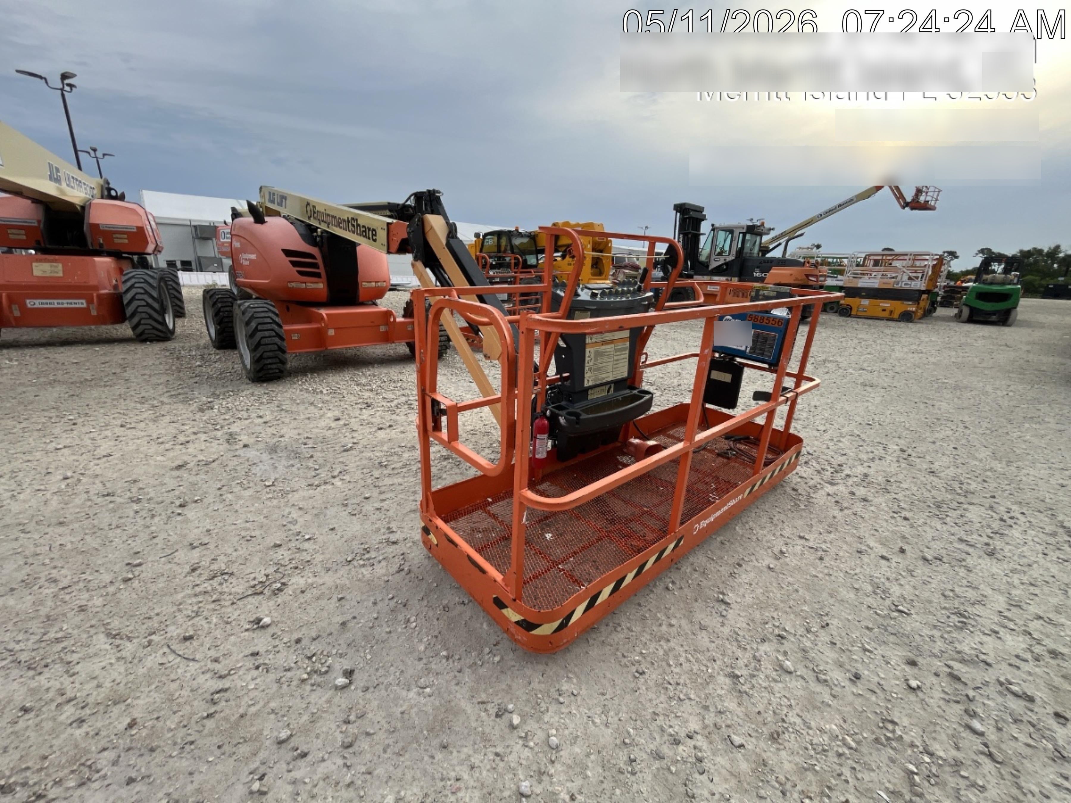 2023 JLG 600AJ
