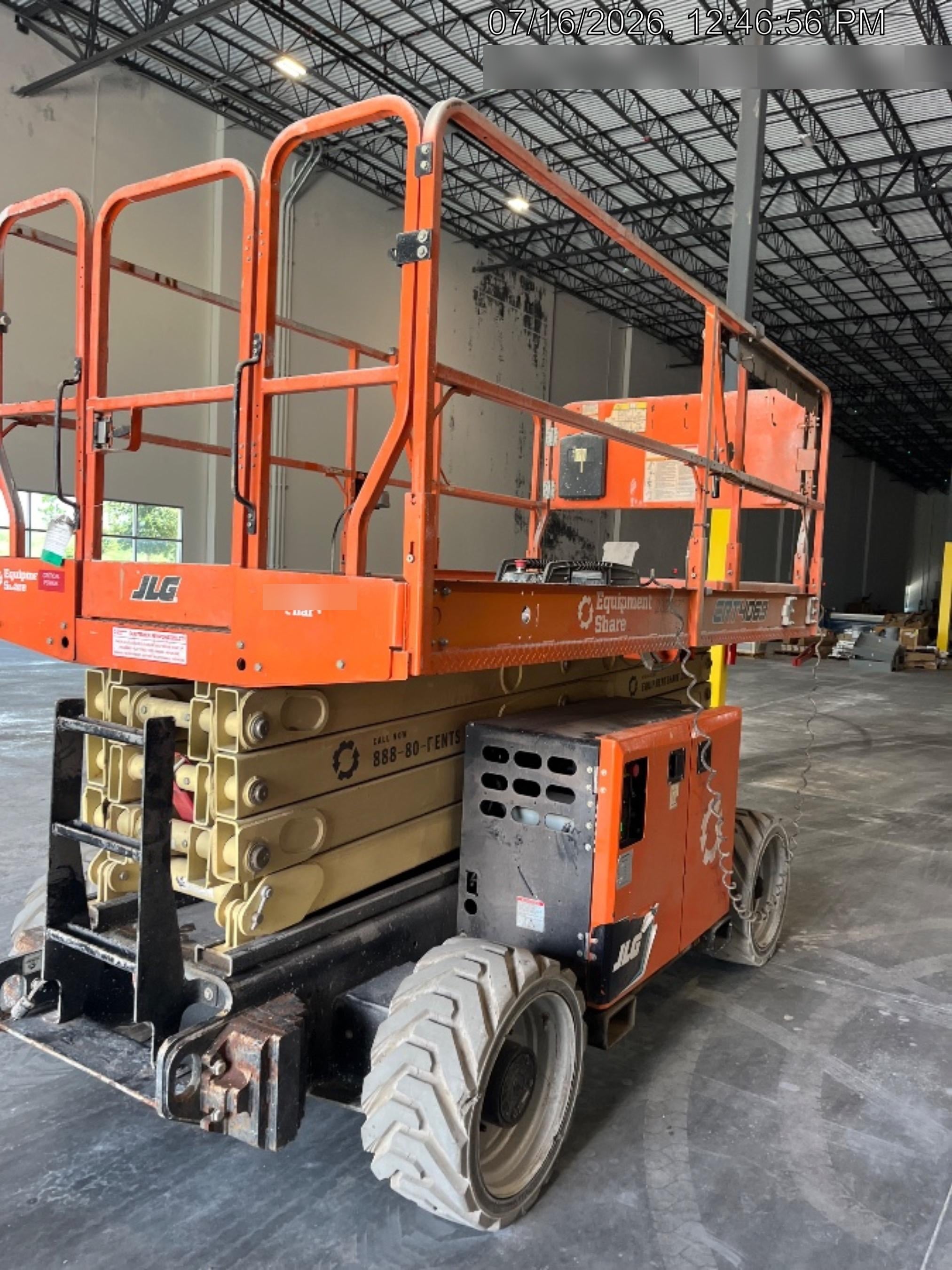 2022 JLG ERT4069