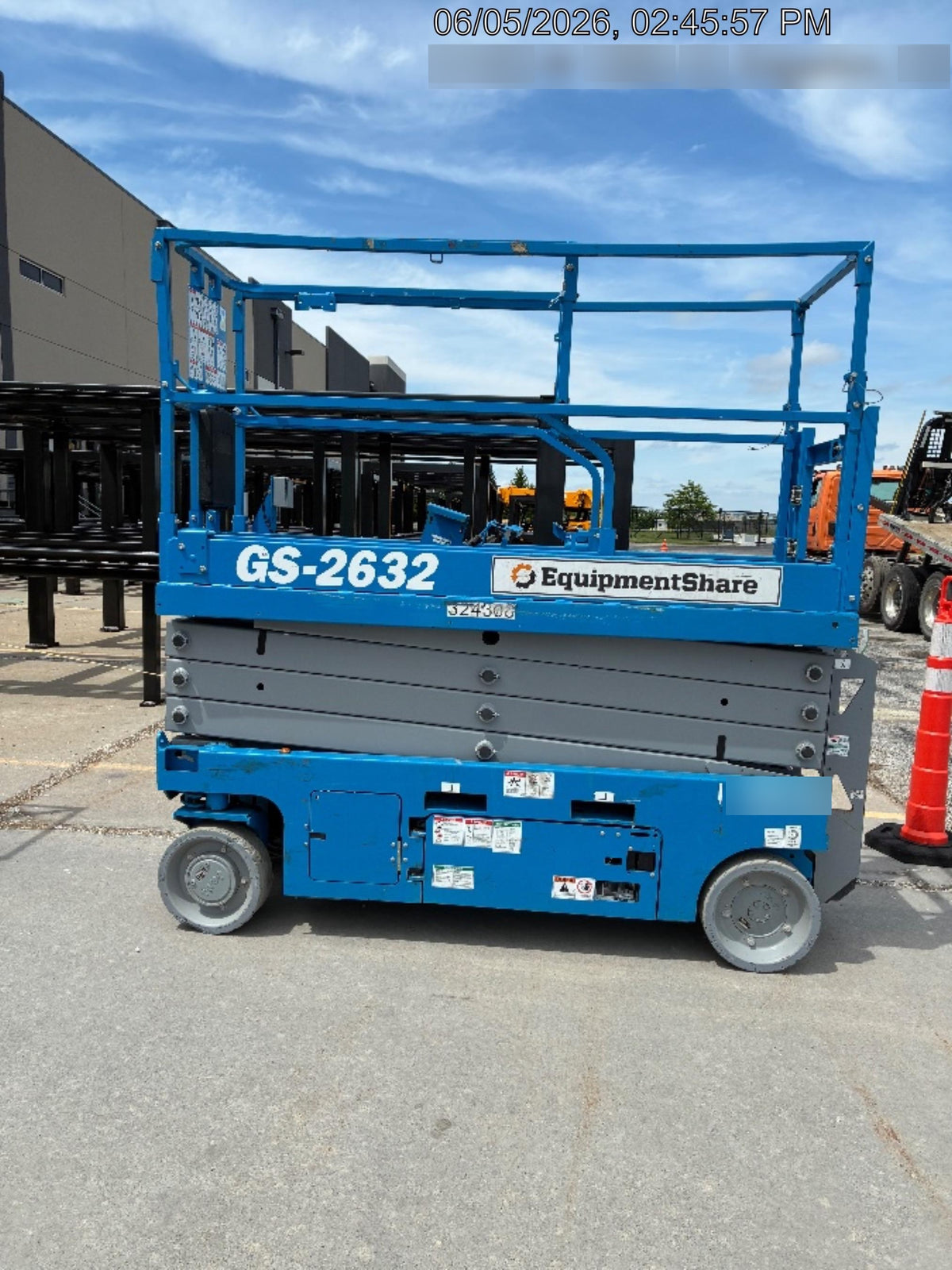2023 GENIE GS-2632