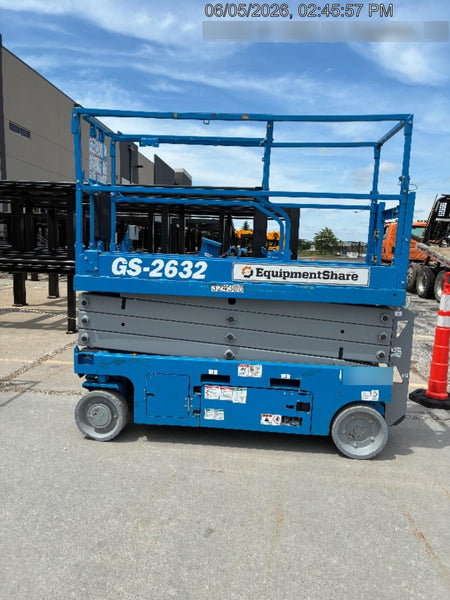 2023 GENIE GS-2632