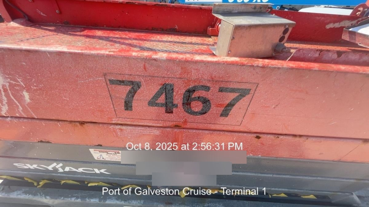 2018 Skyjack SJIII-3226 Skyjack SJIII3226 Scissor Lift w/Trojan Batteries