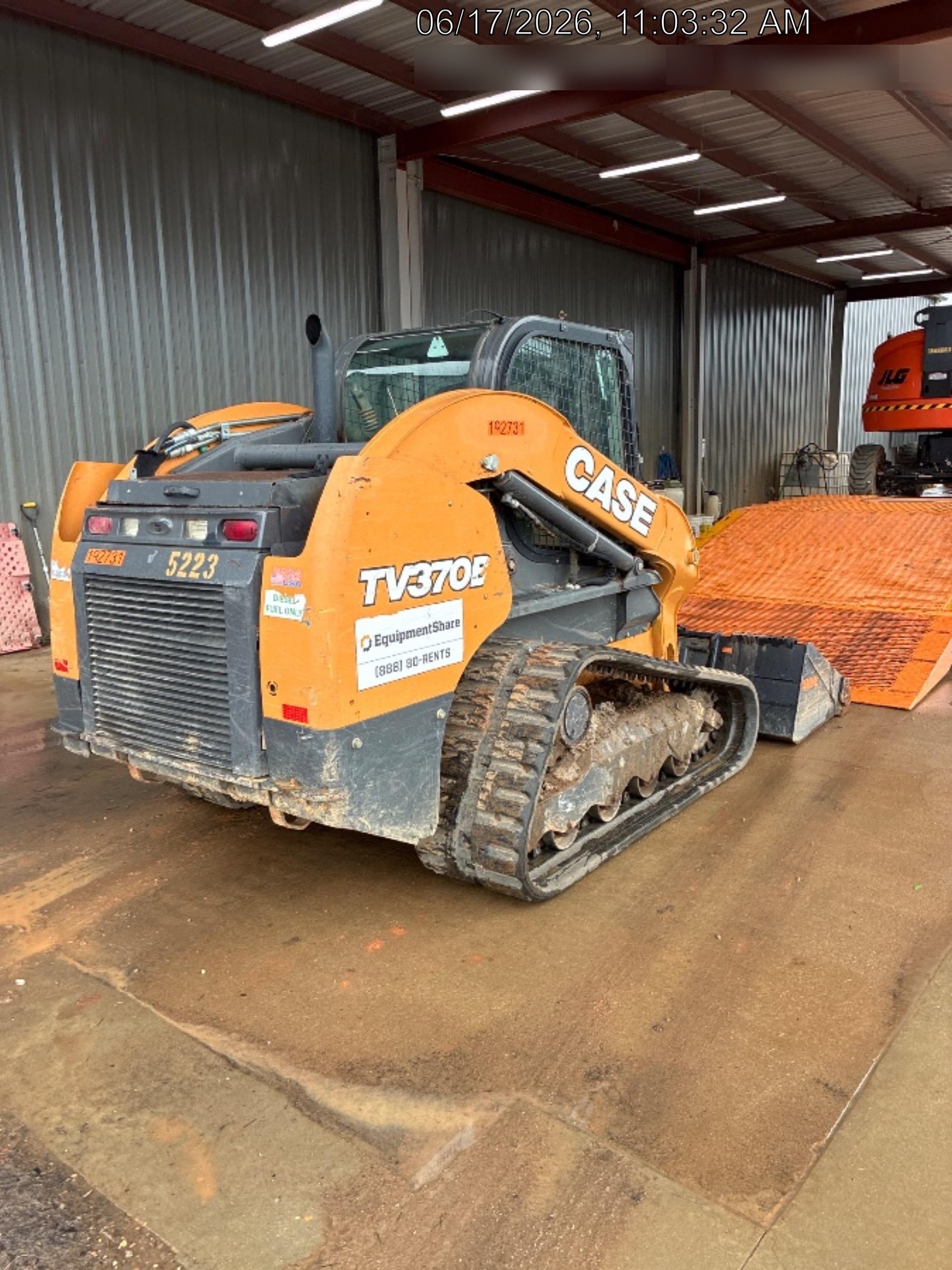 2021 CASE TV370B