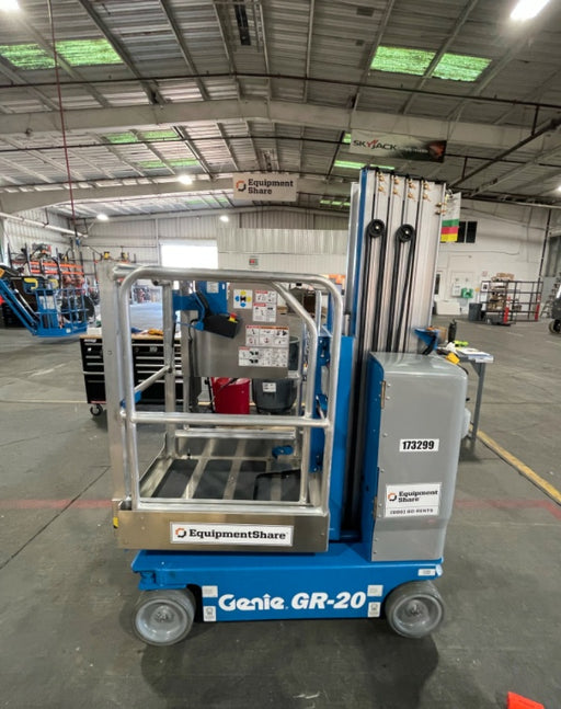 2021 GENIE GR-20