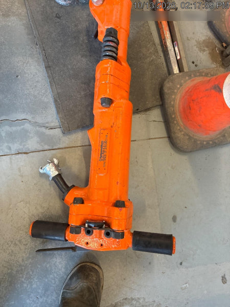 2026 MICHIGAN PNEUMATIC ES-TPB90-118-TRACKER
