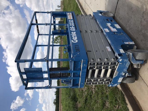 2017 Genie GS-3232 Genie GS3232 Scissor Lift