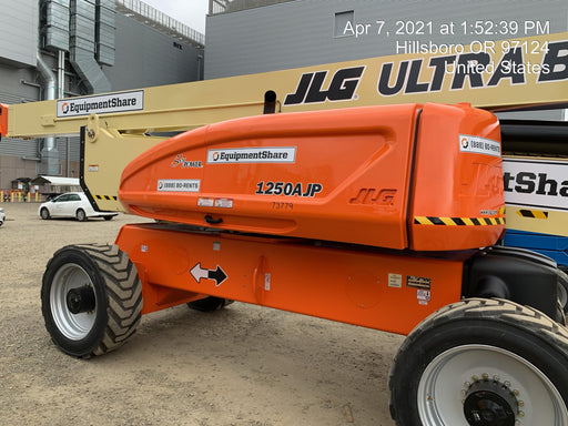2020 JLG 1250AJP