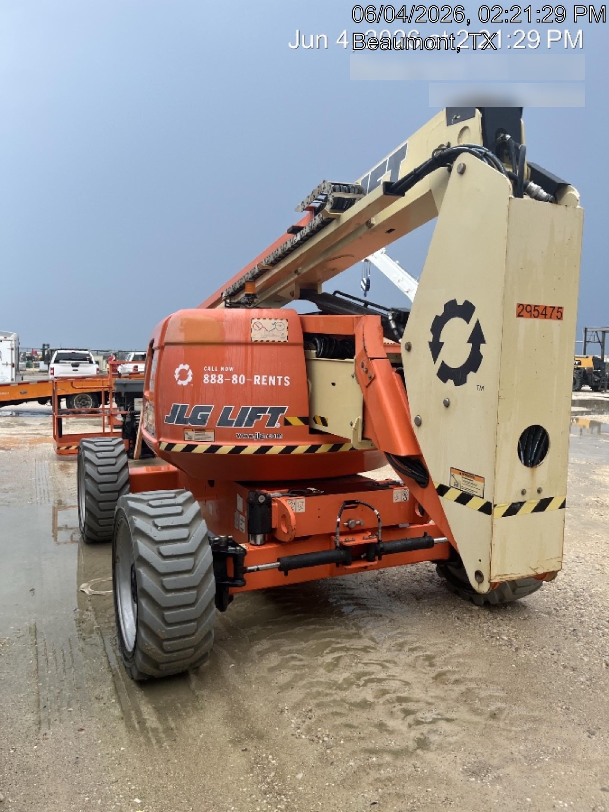 2023 JLG 600AJ