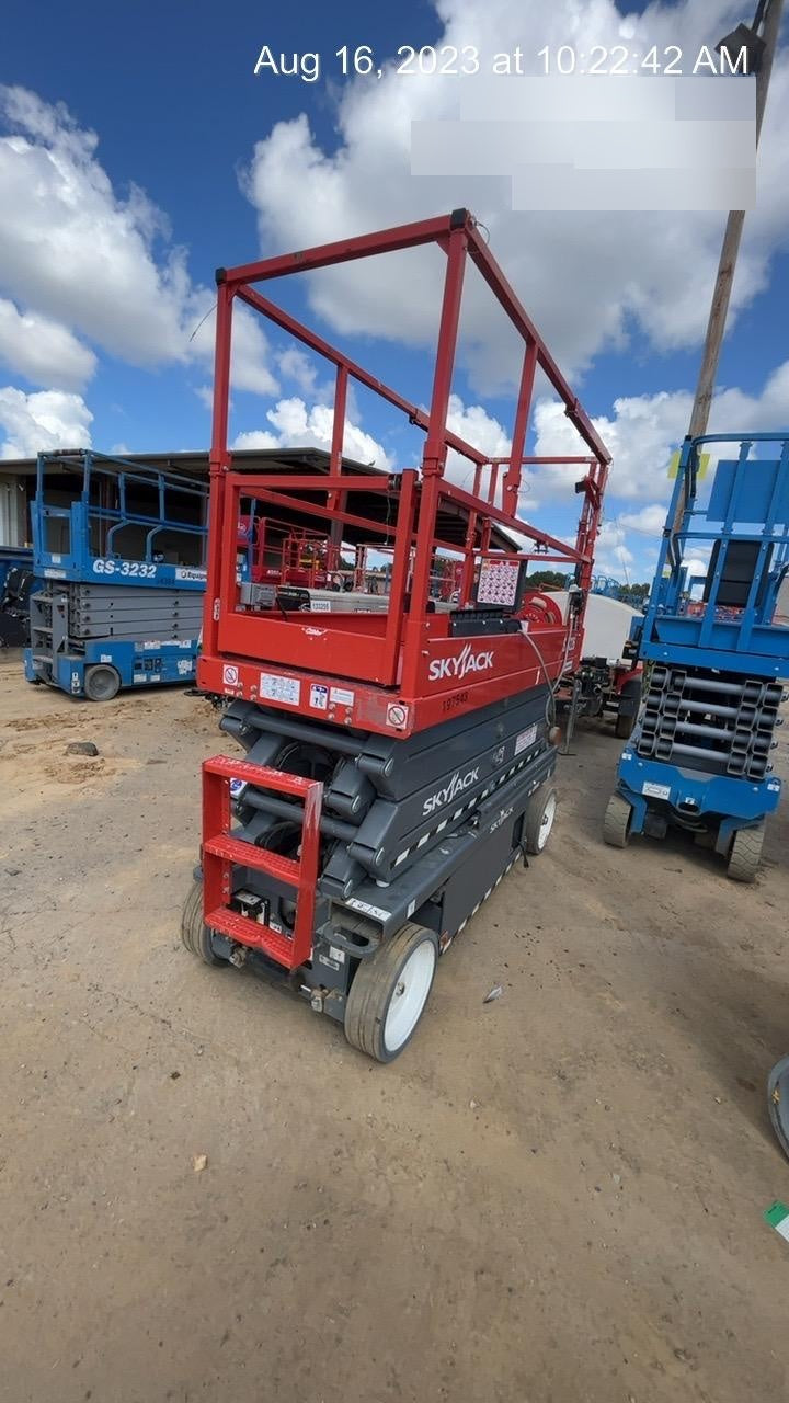 2021 SKYJACK SJ3226