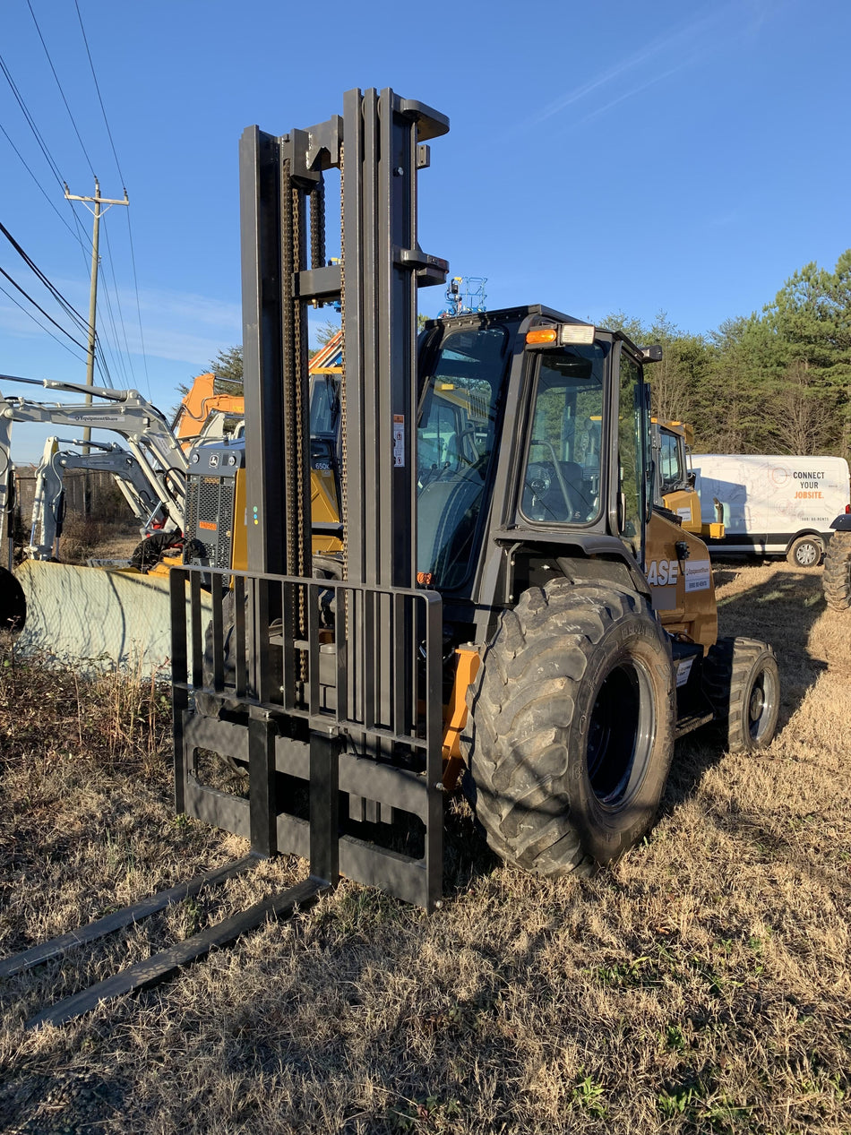 2021 CASE 588H